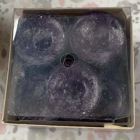 Gift Set: Cocktail Shaker w/ Votive Holder & 12 Yankee Candle SHIRAZ Candles - Picture 6 of 13